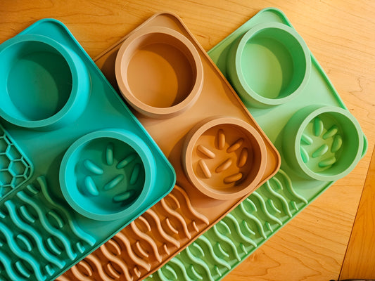 Extend-A-Meal - XL Lick Mat & Slow Feeder Combo - Dishwasher Safe