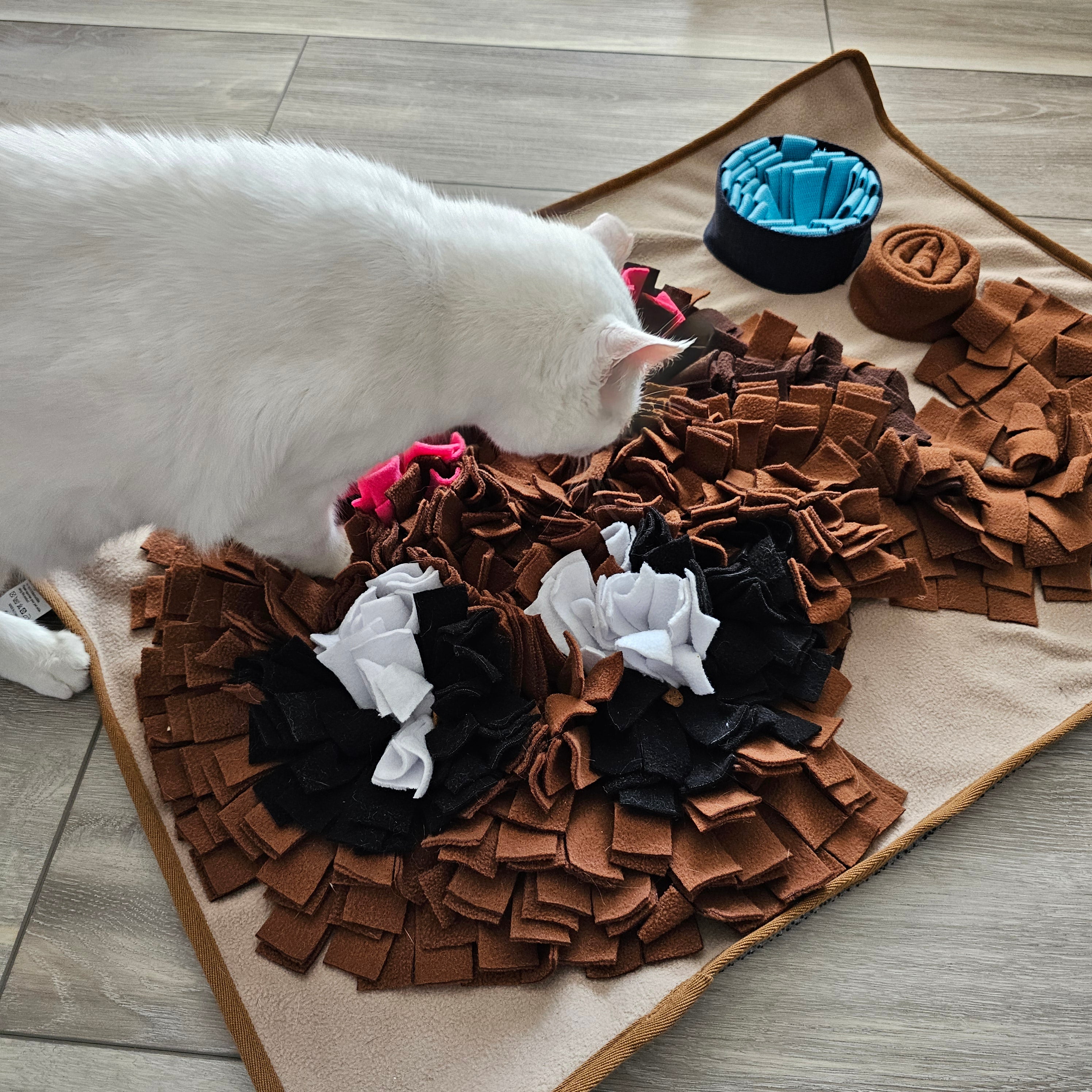 Snufflepupagus - Snuffle Mat - Dense Polar Fleece & Webbing